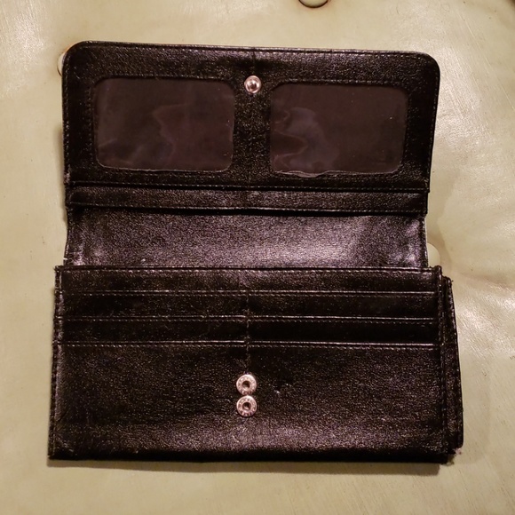 Wallet - Picture 2 of 4